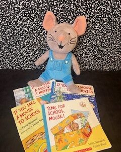 Mouse Reading Buddy with 4 Books